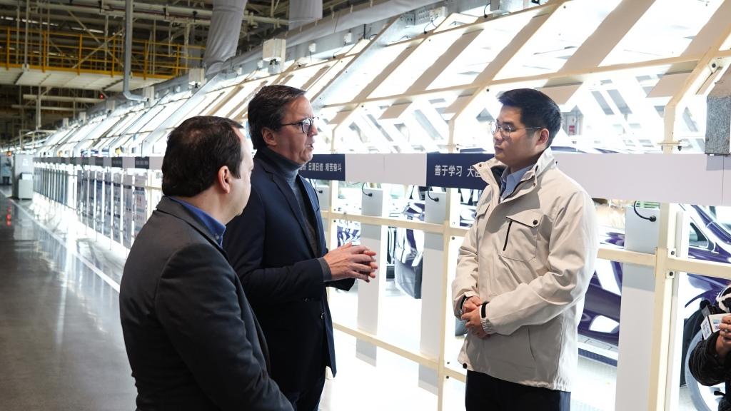 岚图与伊比利亚半岛最大汽车集团Salvador Caetano携手,进军南欧市场