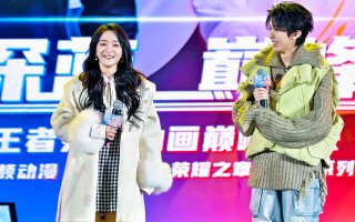 深蓝汽车独家冠名“荣耀深蓝 巅峰之夜”在成都欢乐谷盛大举行