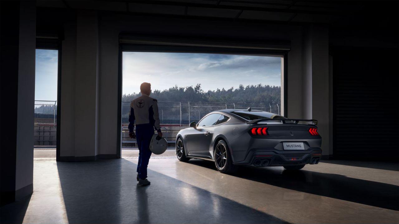 厂商指导价人民币725,000元 全新福特Mustang Dark Horse®正式开售