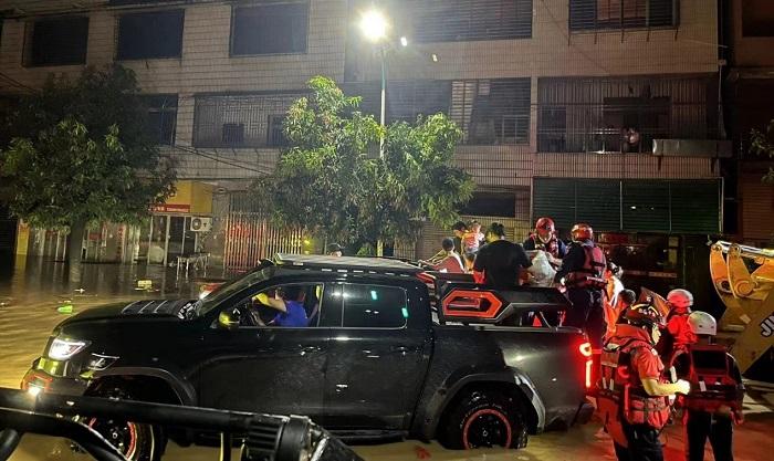 抗震救灾 携手同行 长城炮向甘肃灾区捐赠车辆并推出关怀服务