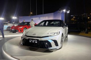 全新第9代凯美瑞来了，配置全面升级，价格下调至17.18万元起