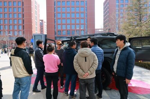 东风猛士携手京东再放大招，“东哥最爱越野车”猛士917走进京东送福利