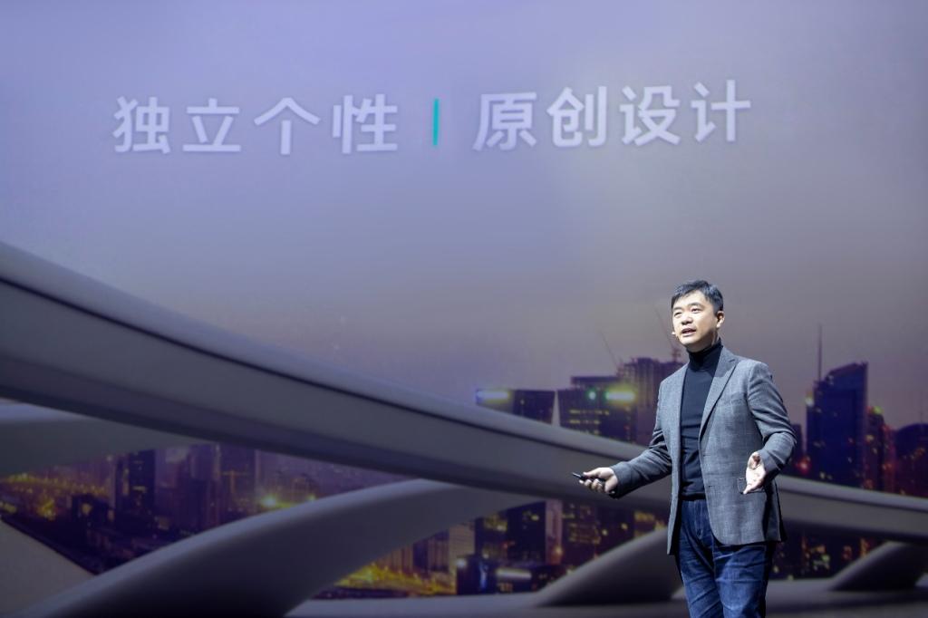 第二代设计语言首款轿车,领克07 EM-P全球首秀