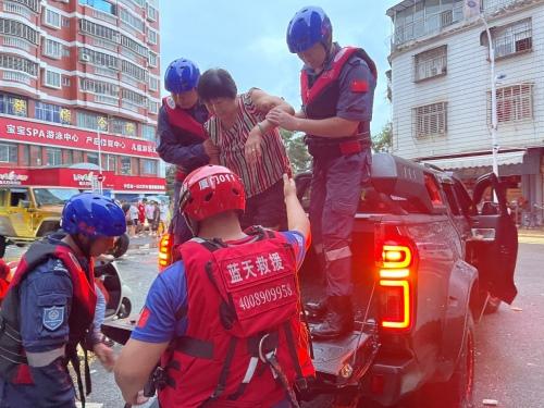 真心英雄 炮火联盟公益救援IP“在行动”正式发布
