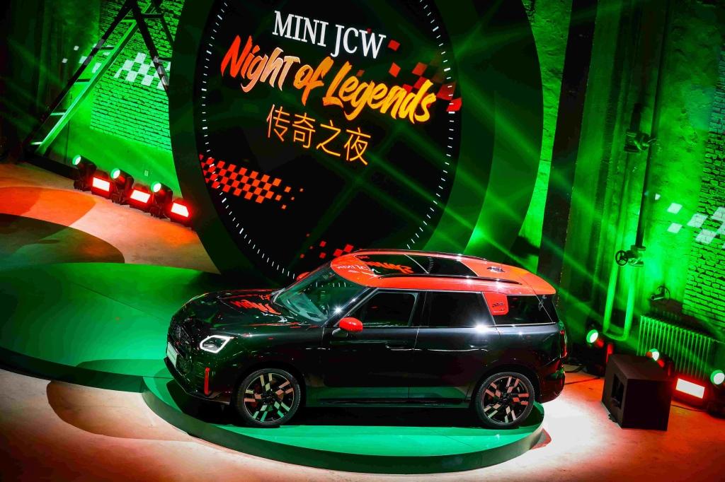 全新MINI JCW COUNTRYMAN上市开启MINI家族新征程