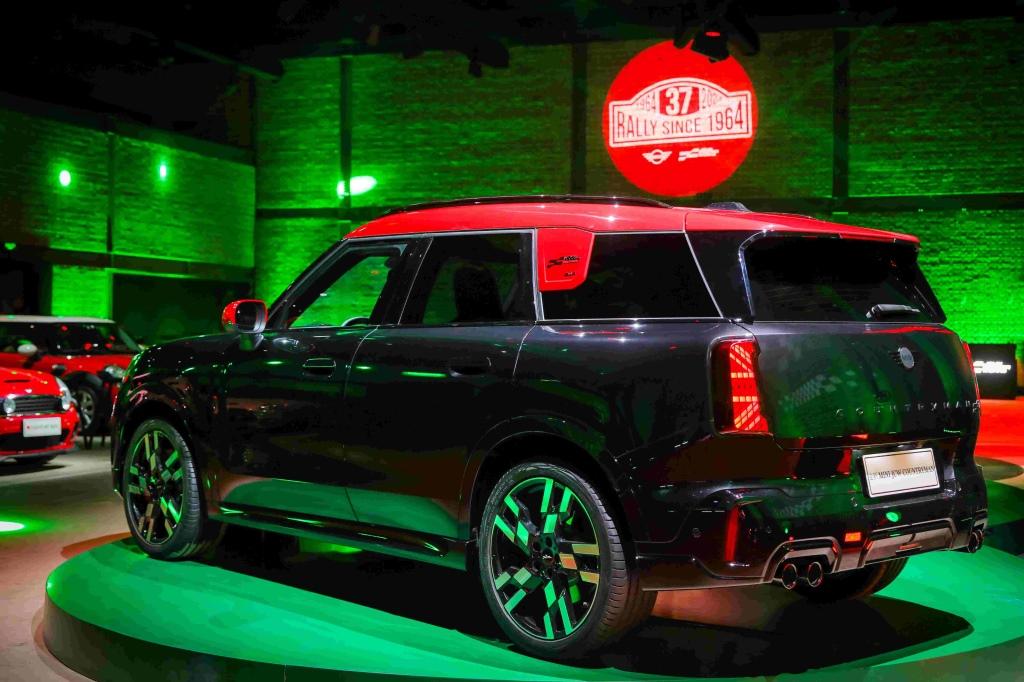 全新MINI JCW COUNTRYMAN上市开启MINI家族新征程