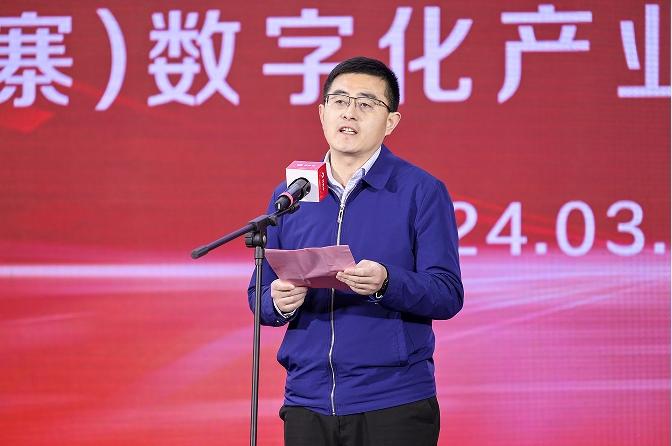 新生产基地+旗舰新车+新代言人 鸿喜达奏响品牌升级“三部曲”