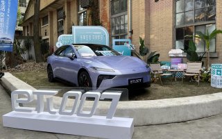 东风奕派eπ007成都首批车主交车，新车竞争优势大盘点！