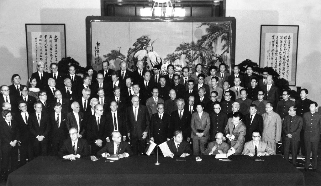 40周年巡礼第一章 | 上汽大众40载合资路,源于一场“双向奔赴”