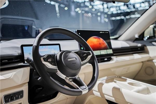 让世界爱上中国SUV，让全球爱上长城哈弗！H系双车闪耀北京车展