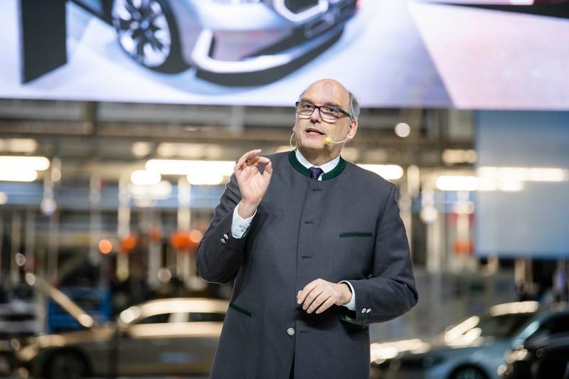 华晨宝马第600万辆整车—创新纯电动BMW i5下线