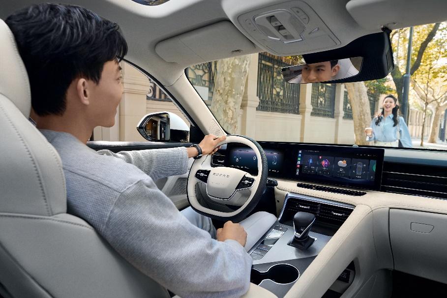 自主品牌“国家队”真实力!“长续航新主流混动SUV”荣威D5X DMH将于5月20日正式上市