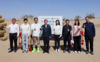 “绿带行动”——大众汽车集团（中国）公益林项目走进内蒙古巴彦淖尔
