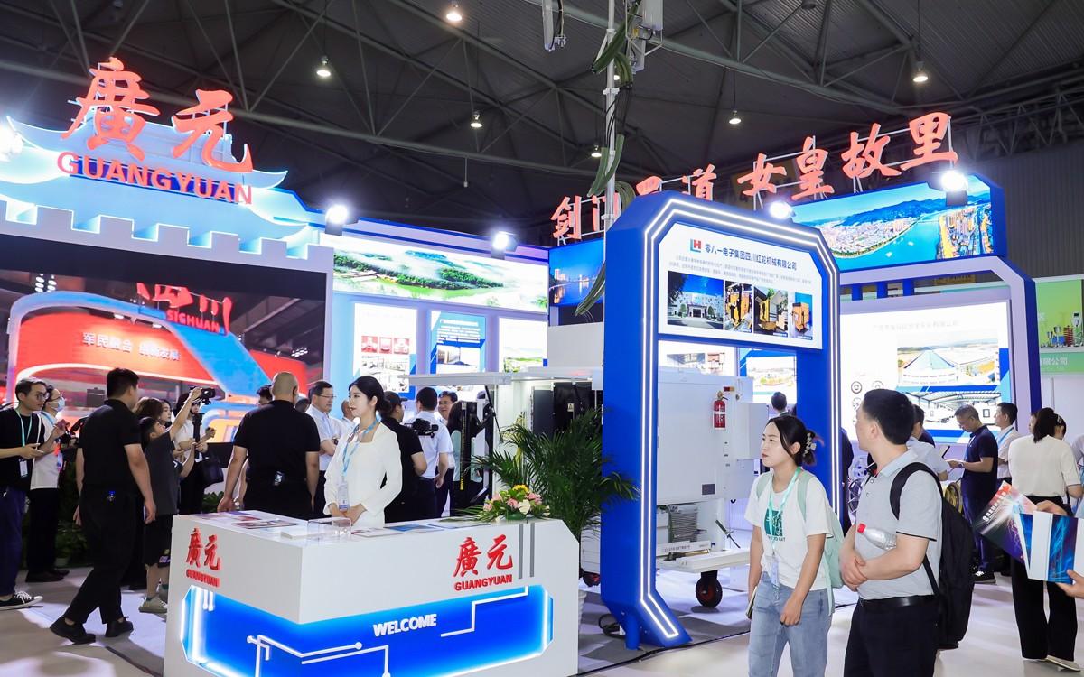 第十届CAPAS成都世纪城会展中心开幕 助推川渝地区汽车产业高效发展