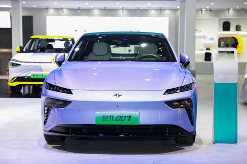 开启智能电动新纪元，东风奕派2024华中国际车展大放异彩