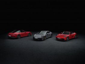 新款911 Carrera GTS和911 Carrera 保时捷历史上首款量产混合动力911全球首秀