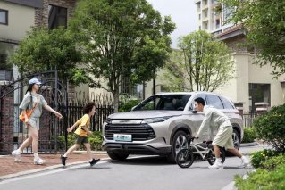 更大、更全面、更智能，护卫舰07荣耀版让全家人满意