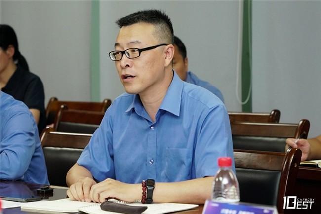 安全是最大的豪华!星海V9荣获2024十佳车身评选专家团高度认可