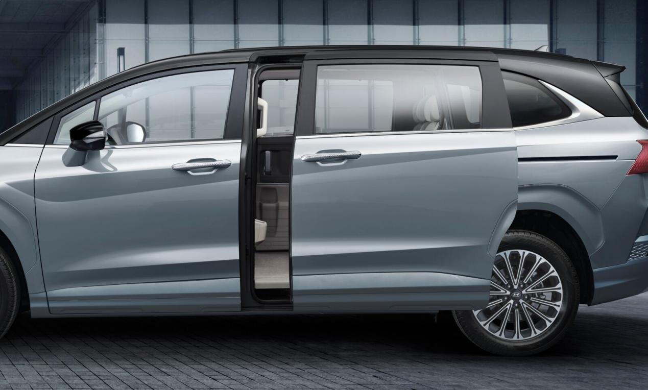 2024款库斯途焕新上市,“更超值的家用MPV” 17.18万元起!