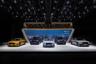 宾利Edition 8于2024成都国际车展在华首秀