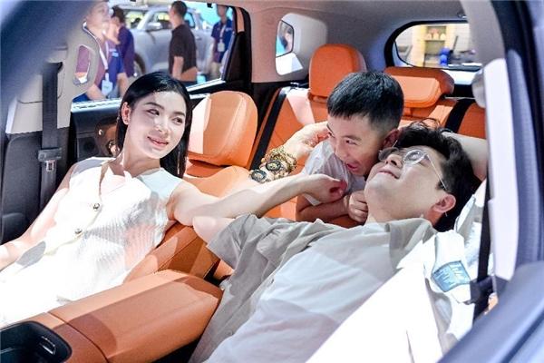 站在家庭生活和硬核越野之间，哈弗造出了“一家人的越野车”