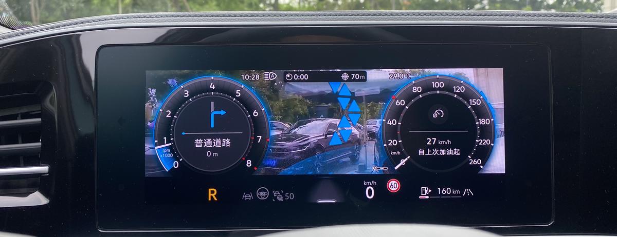 试驾体验帕萨特Pro,每一个座位都是C位,智舱、智驾是加分项