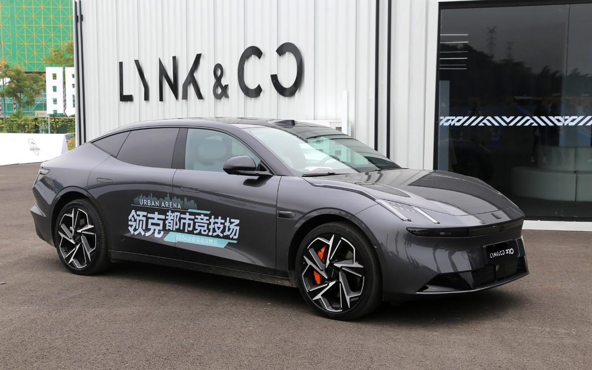 领克都市竞技场驾临成都，领克全系车型上线，纯电领克Z10成焦点