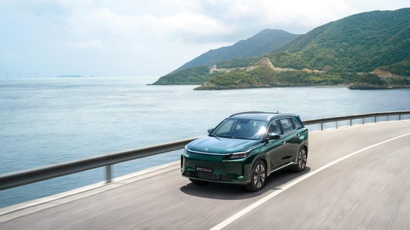 再夺新能源混动中型SUV质量榜第2名,见证蓝电E5品质实力