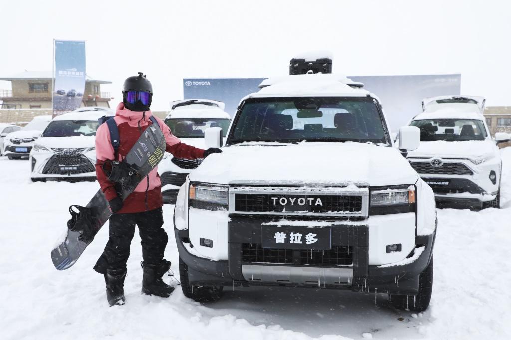 穿越荒漠雪原,800公里集结普拉多英雄共赴大美新疆