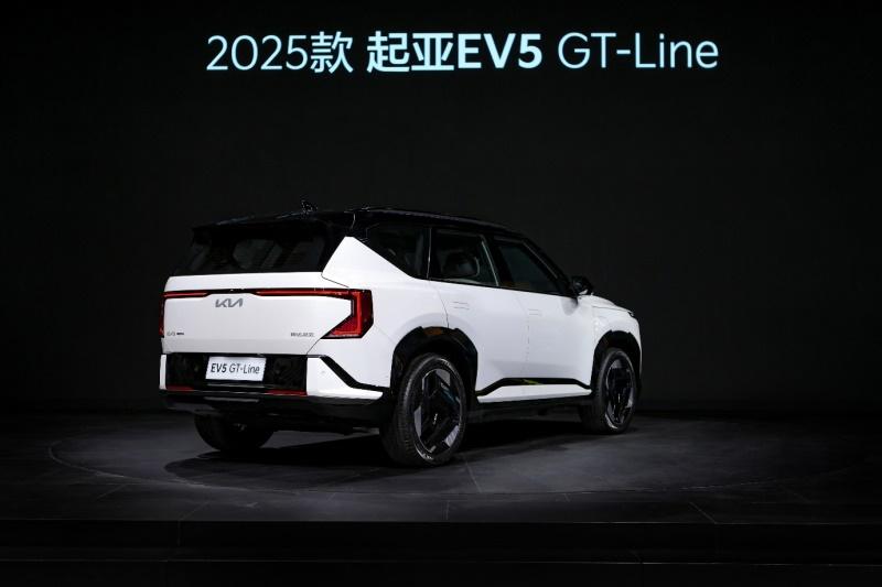 全球品质,全能实力,2025款起亚EV5焕新而来,增配不加价