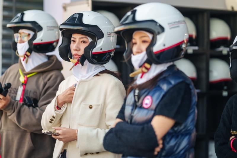女性力量领航全新纯电动Macan在珠海国际赛车场持续燃情驰骋