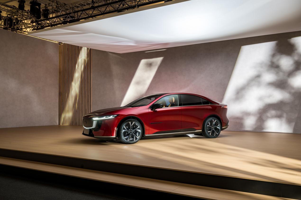 MAZDA EZ-6全球车型MAZDA6e将登陆泰国,助力马自达深化东南亚市场布局
