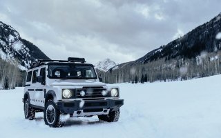 英力士汽车×THE SNOW LEAGUE共启冰雪新竞界，掷弹兵1924版中国首发定档