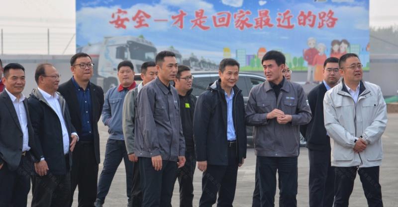 龙行天下 以客为先 开年爆单!120台东风商用车交付山东远顺