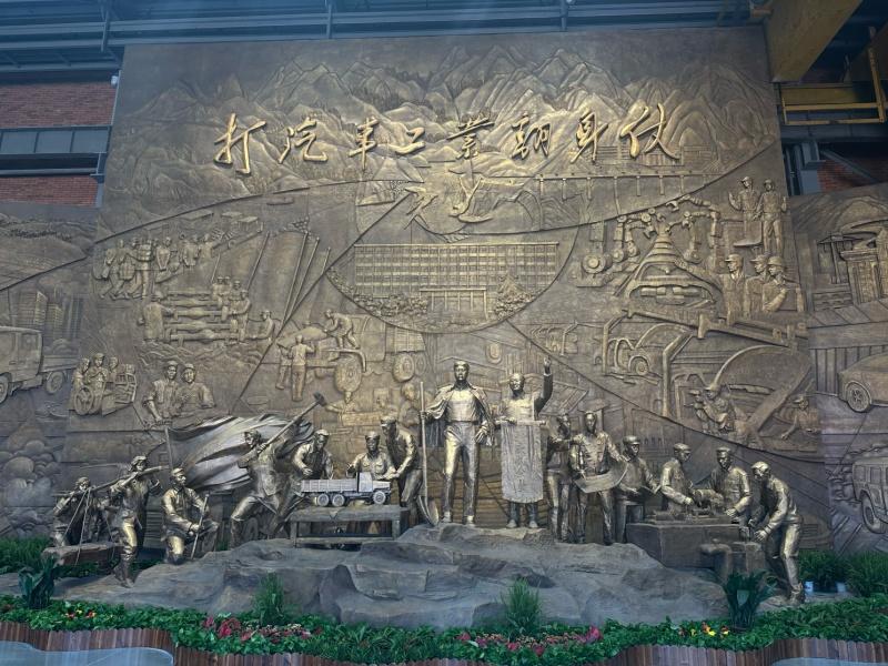 东风汽车博物馆VS中国商用车论坛,来十堰见证“历史与未来”