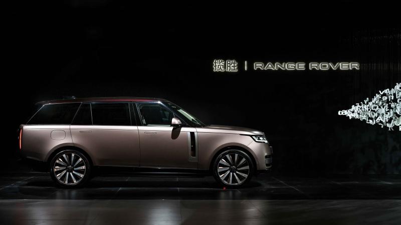 海上风华 乘胜而来“2025揽胜之夜”以典范之美演绎奢华新境