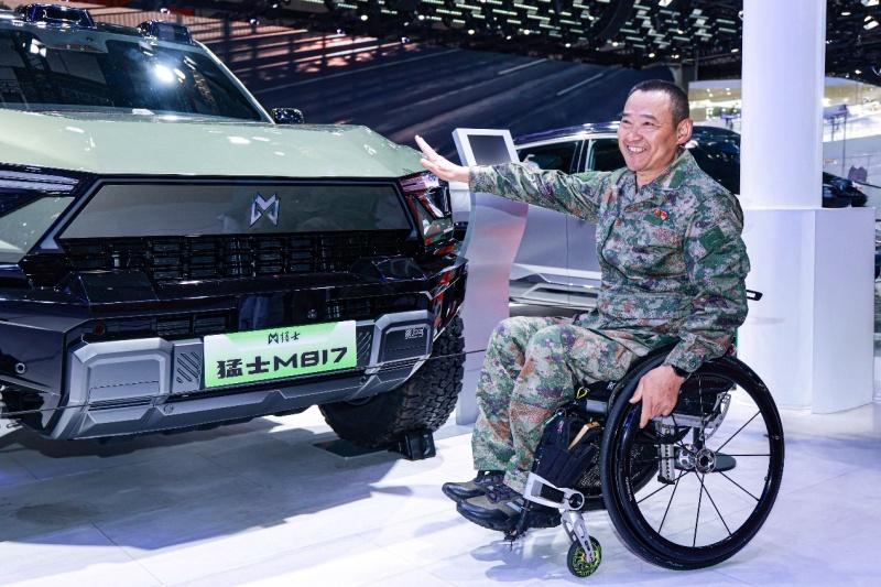退伍老兵点赞东风猛士M817!穿越半个世纪,东风军车基因薪火相传