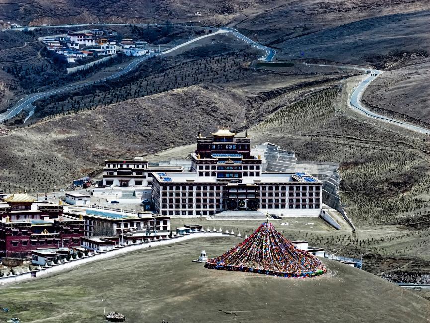 保时捷“318快意驰骋”SUV试驾体验之旅完美收官,致敬天路精神