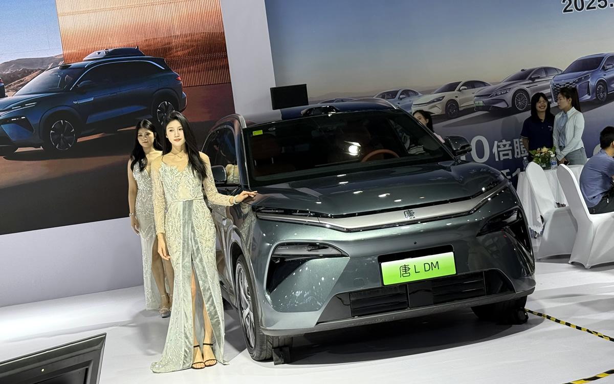 车长超5米、标配智能座舱高阶版-DiLink 150，汉L、唐L成都上市