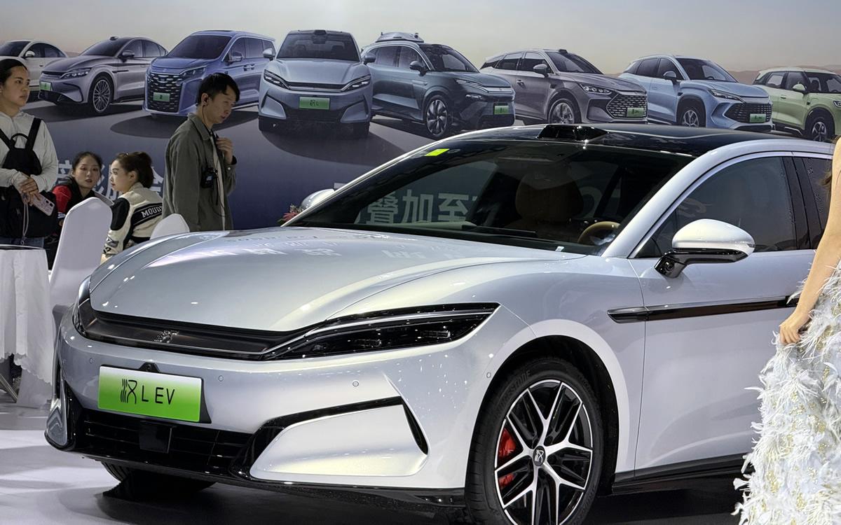 车长超5米、标配智能座舱高阶版-DiLink 150，汉L、唐L成都上市