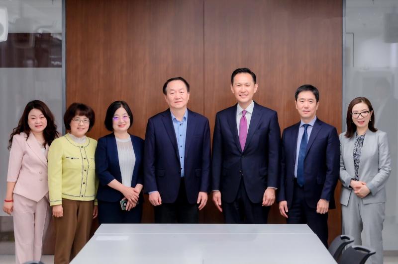 践行多元、公平与包容的企业文化