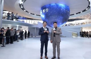 车展顶流揭秘！问界新M5 Ultra凭什么让年轻人“秒种草”