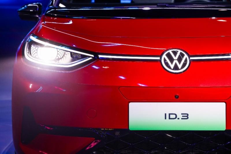 ID.3 GTX套件款重磅上市 上汽大众2025 ID.Festival与用户玩在一起