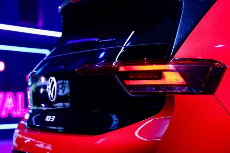 ID.3 GTX套件款重磅上市 上汽大众2025 ID.Festival与用户玩在一起