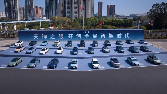 比亚迪率先实现媲美L4级智能泊车，官方承诺为安全兜底