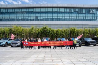 越极境，探冰川！猛士M817以全能战力担任冰川科考官方用车