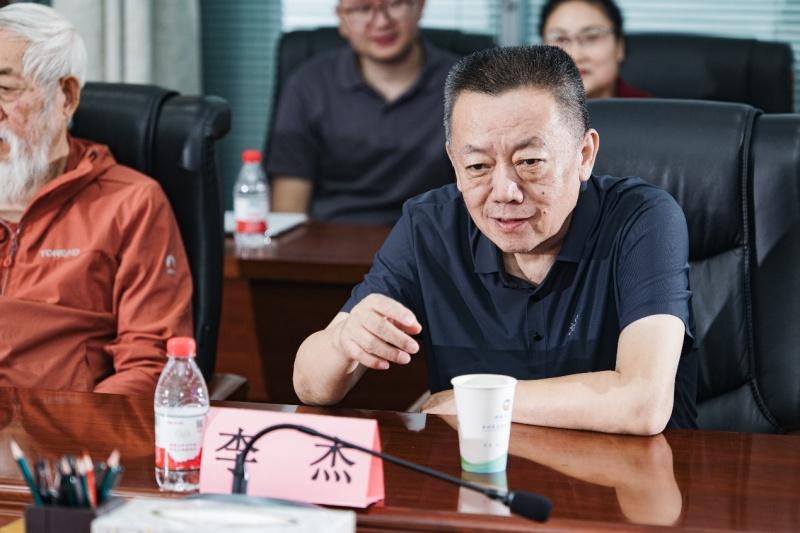 “野外科学考察后勤保障体系高端研讨会——猛士科技赋能中国科考事业”高端研讨会在兰州成功召开
