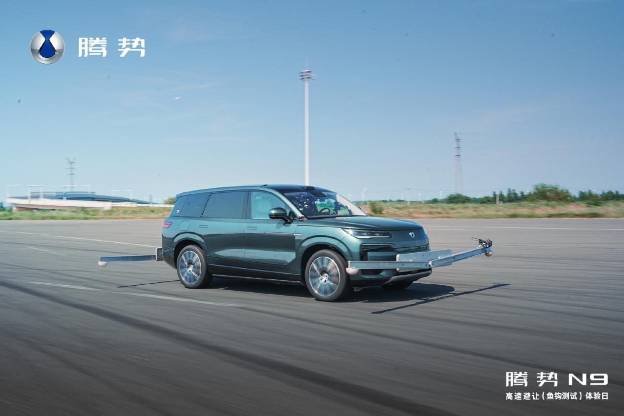 定档9月17日！2026款腾势N9携手高圆圆开启旗舰SUV新纪元