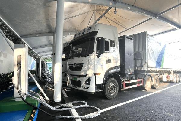 全链创新 更优TCO 东风新能源重卡赋能钢铁物流