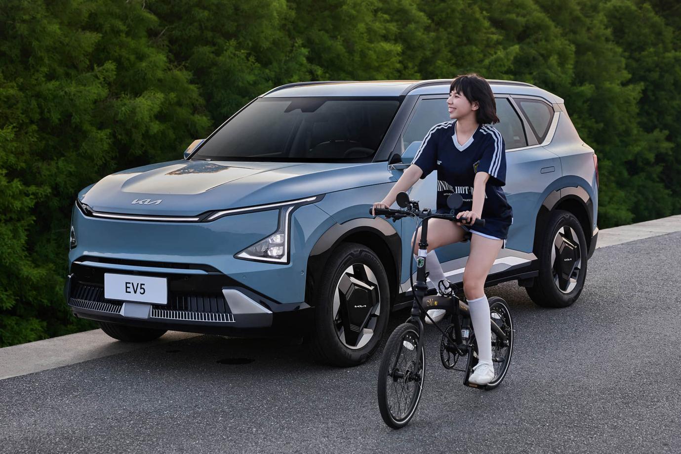 与起亚共赴澳网之约，见证2025款EV5的“赛场级”纯电实力